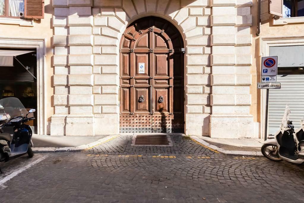 Villa Luxurious Loft Facing The Pantheon Roma Exterior foto